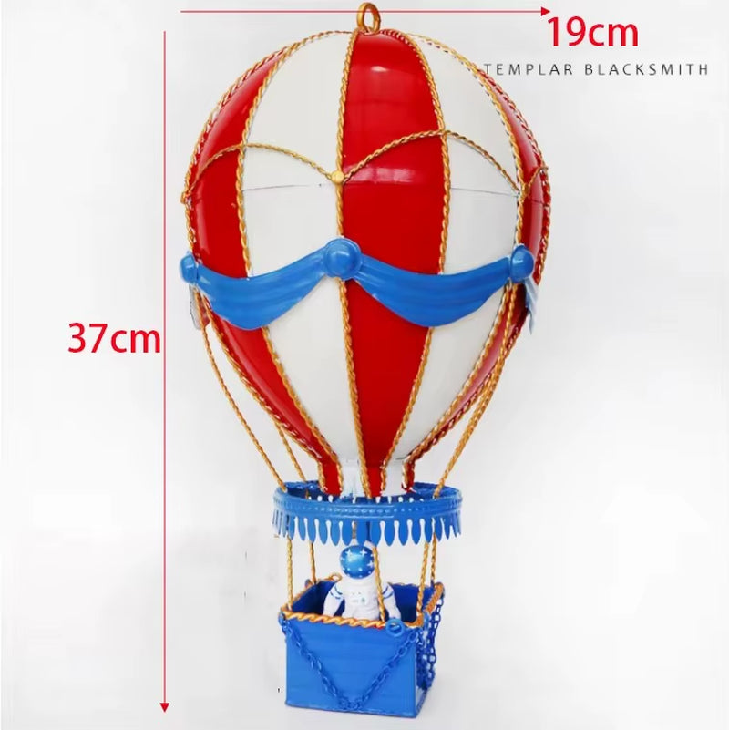 19Th Century European Retro Wrought Iron Hot Air Balloon Model Hotel Store Hanging Ornaments Crafts Home Furnishings Decoration