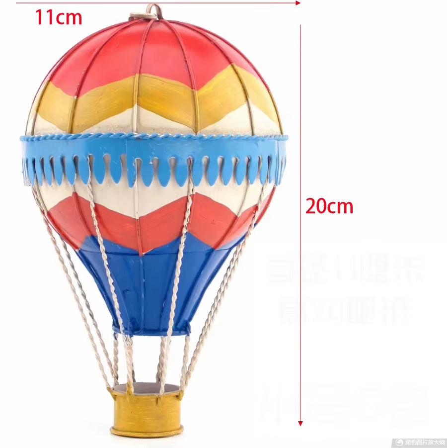 19Th Century European Retro Wrought Iron Hot Air Balloon Model Hotel Store Hanging Ornaments Crafts Home Furnishings Decoration