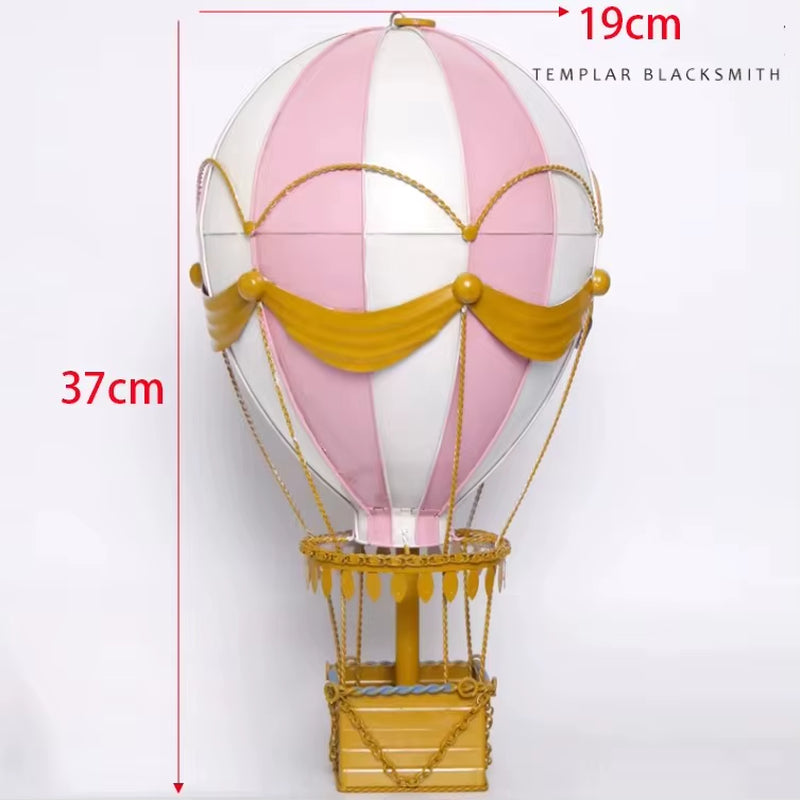 19Th Century European Retro Wrought Iron Hot Air Balloon Model Hotel Store Hanging Ornaments Crafts Home Furnishings Decoration