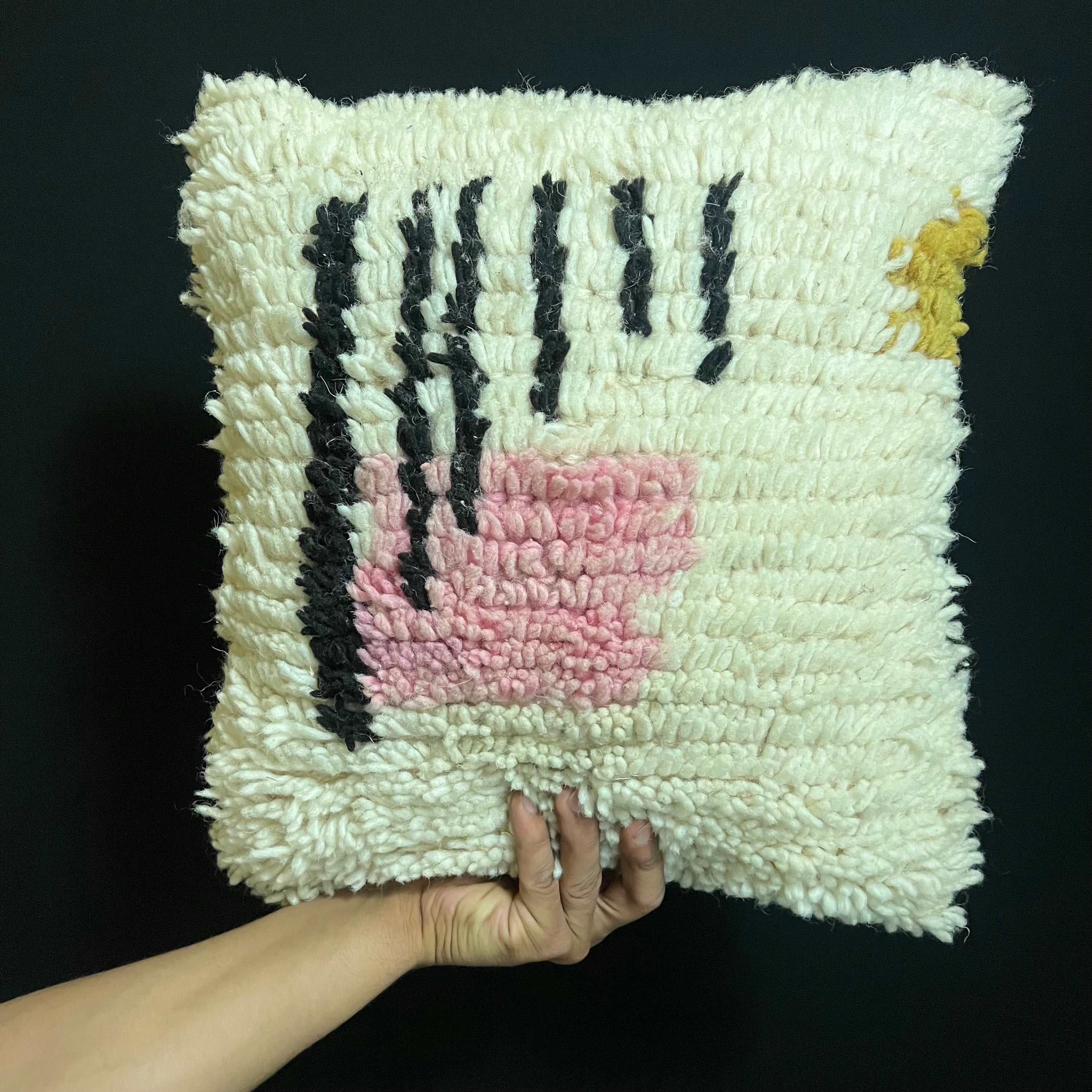 Handmade Berber Wool Pillow: Modern Bohemian Cushion (40X40 Cm)