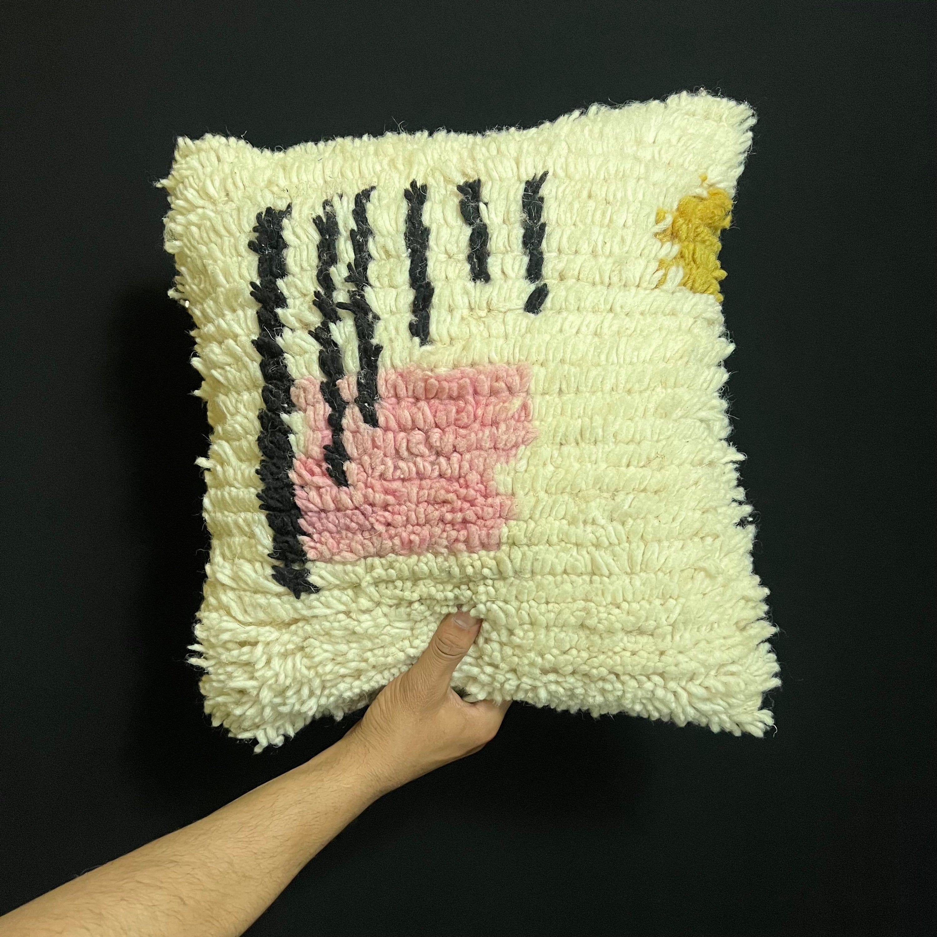 Handmade Berber Wool Pillow: Modern Bohemian Cushion (40X40 Cm)