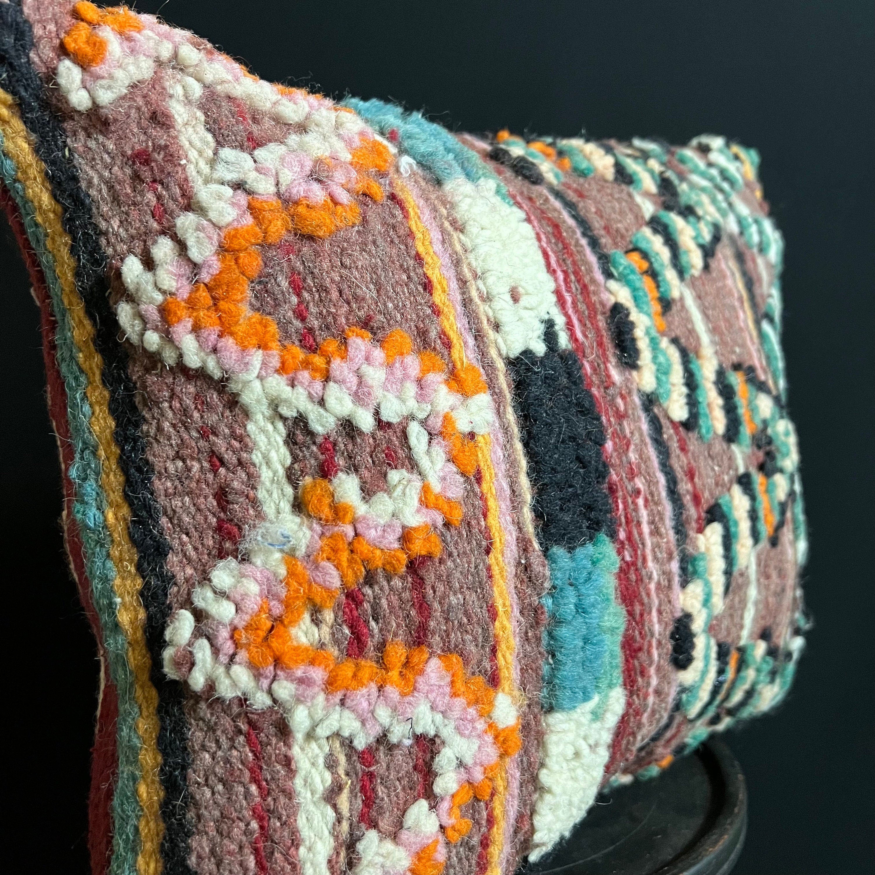 Handmade Vintage Berber Wool Pillow: Bohemian Cushion