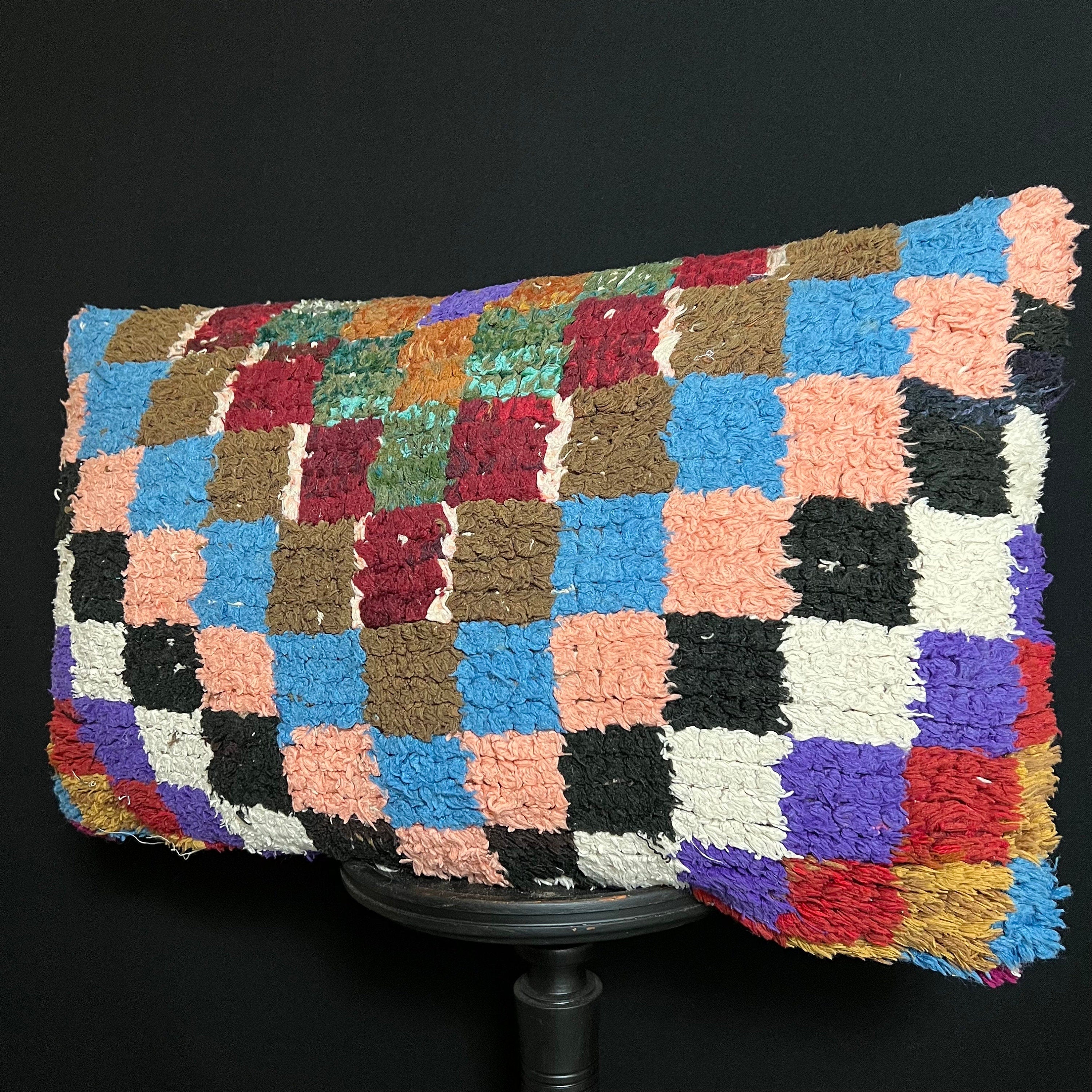Handmade Vintage Moroccan Wool Pillow Cover: Boho Chic Home Decor (65 X 30 Cm)