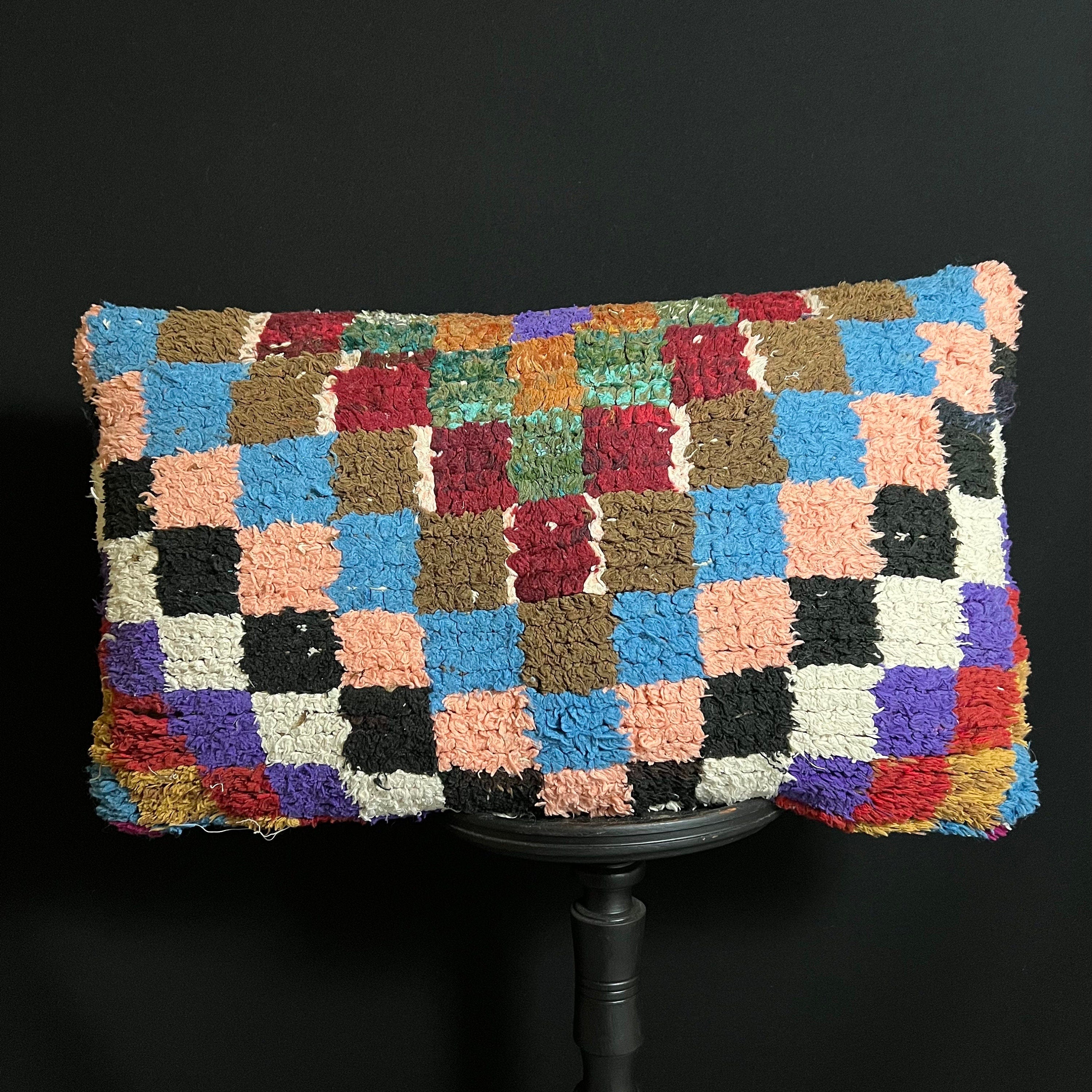 Handmade Vintage Moroccan Wool Pillow Cover: Boho Chic Home Decor (65 X 30 Cm)