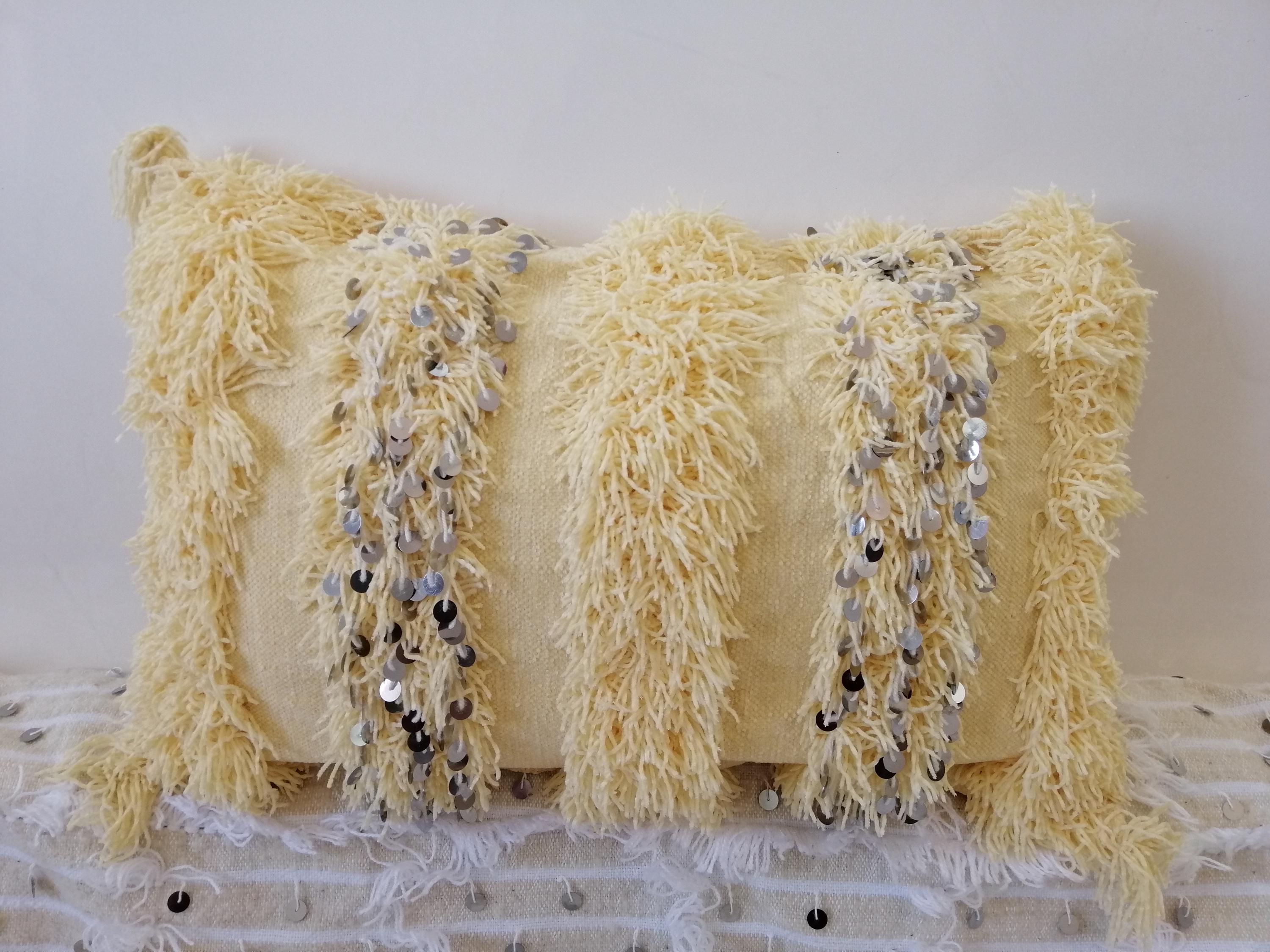 Gorgeous Creamy Pillows Wedding Handmade Cushion Cover Berber Handira Pillows Moroccan Sofa Green Sequins Pillow Beige